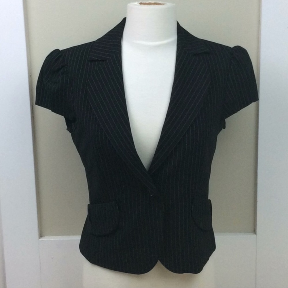 BCBG jacket. Excellent Condition!